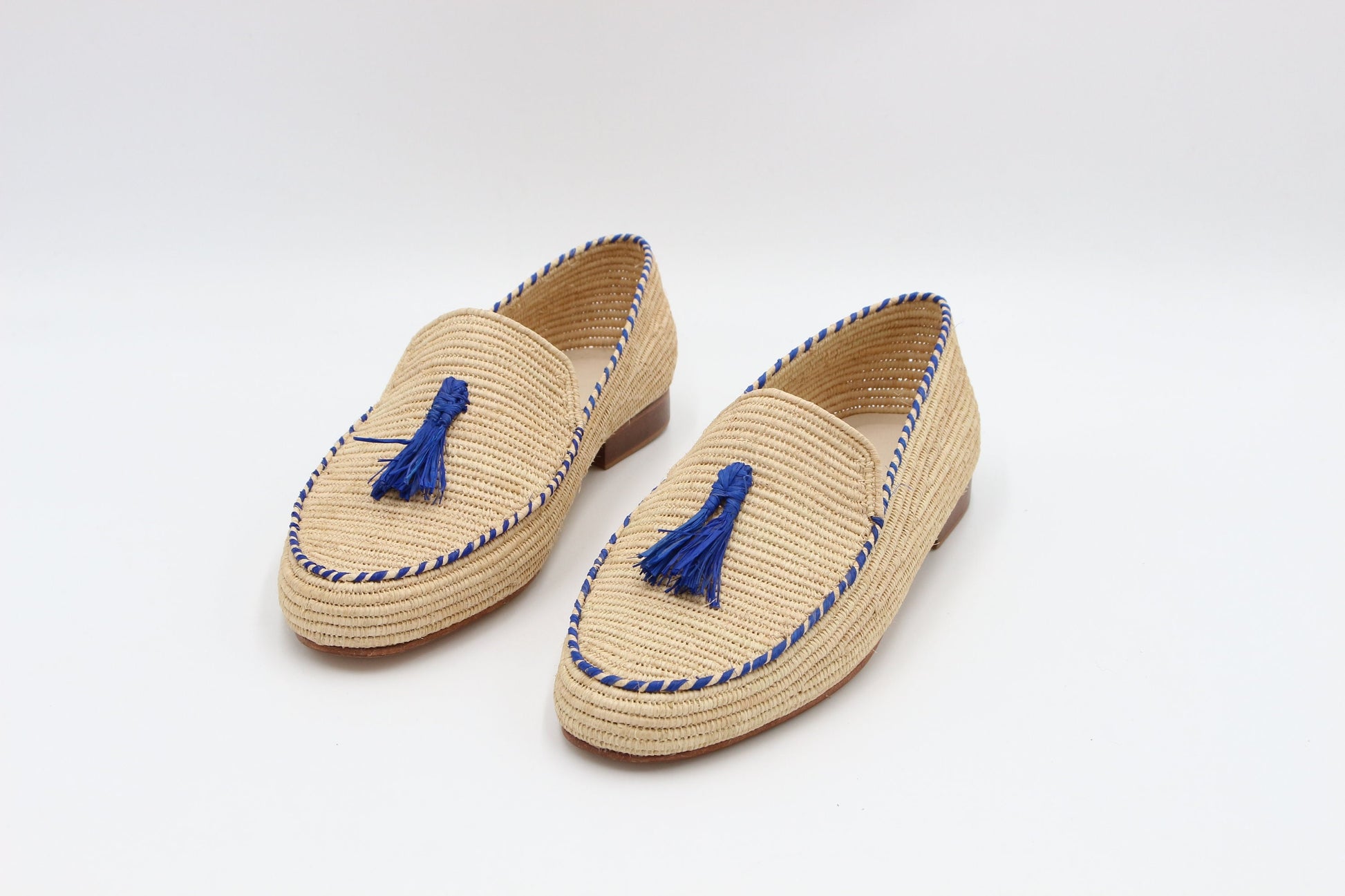 Raffia shoes for men, Moroccan raffia shoes, Raffia shoes for men, loafer raffia for men, vegan loafer shoes raffia, handmade raffia shoes