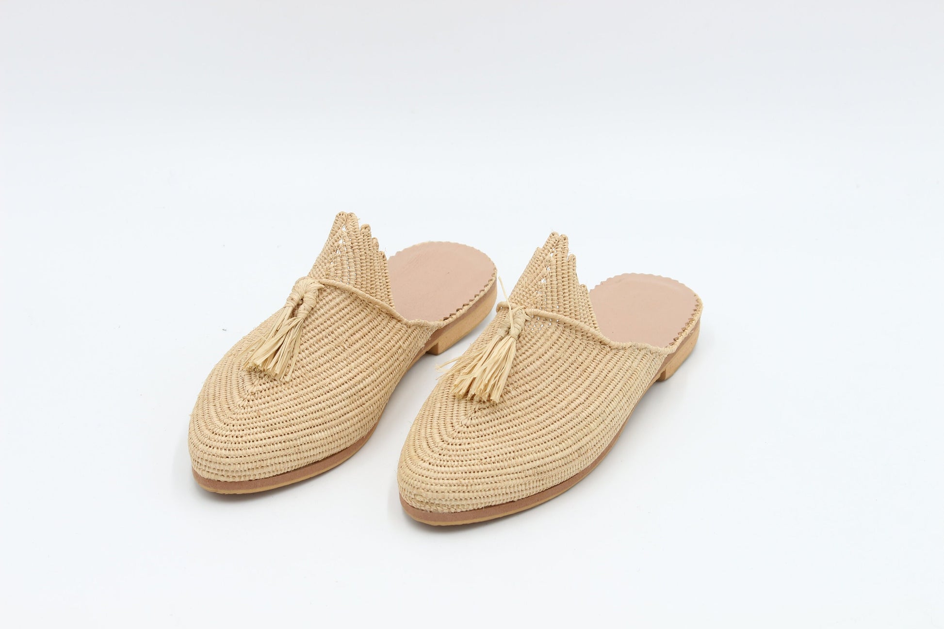 women raffia mules, women raffia slippers, raffia mules for women, women raffia sandals, raffia oxford, summer raffia slippers for women