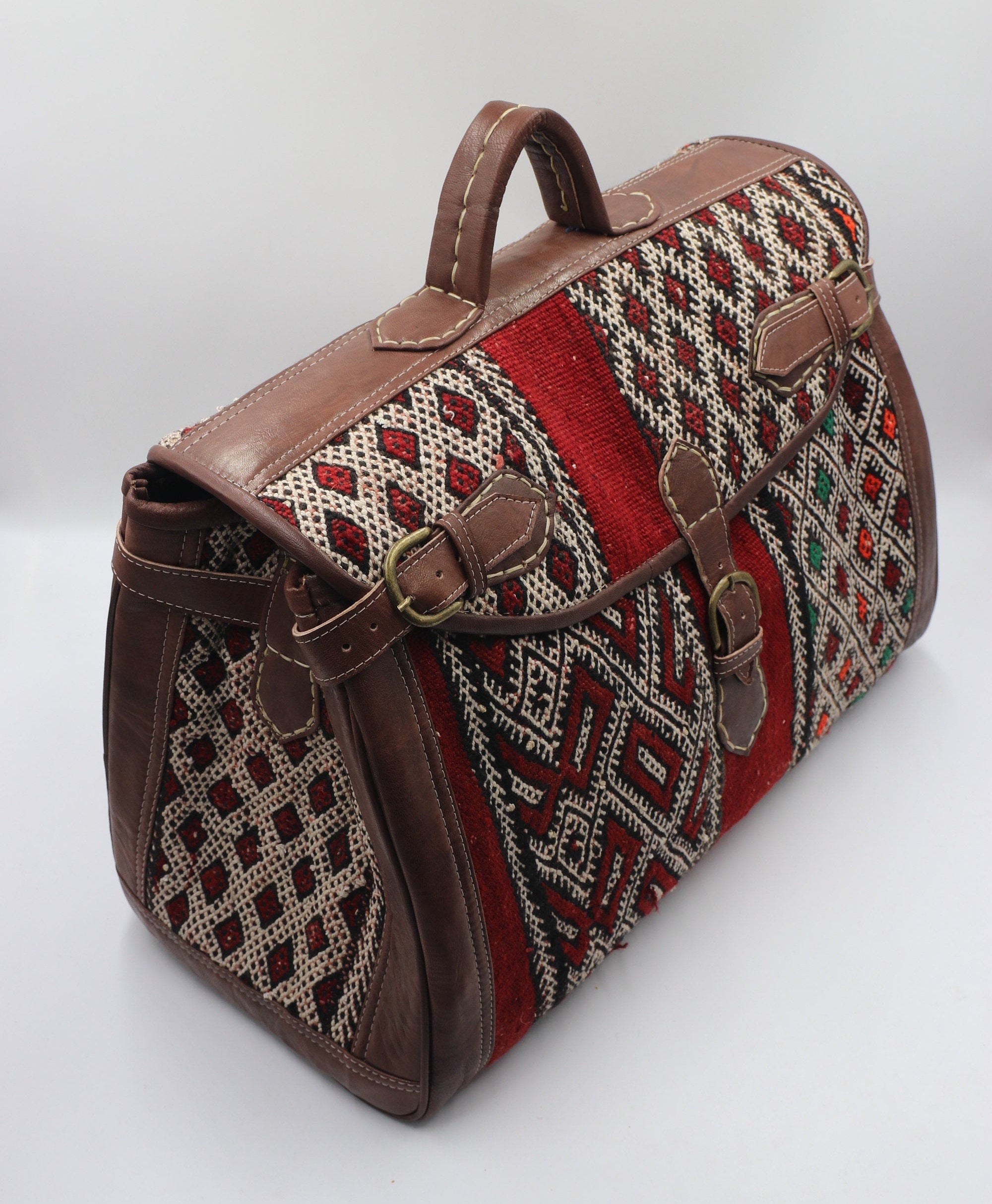 Kilim Travel Bag, Leather Kilim duffle Bag, Moroccan Kilim duffle travel bag, Duffle Bag, Leather duffle bag, Unisex Kilim Weekender Bag
