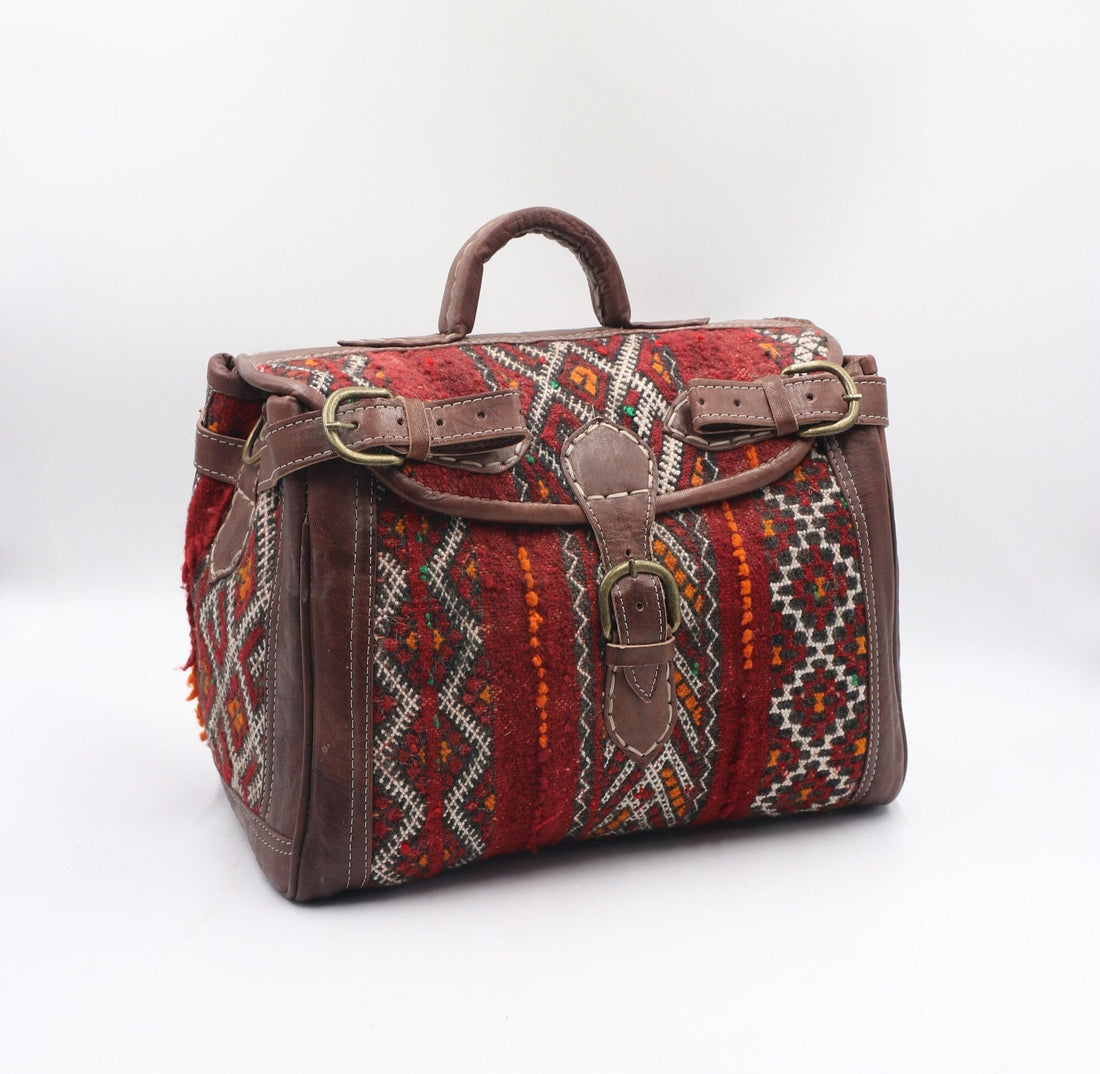 Kilim travel bag, kilim Duffle Bag, Moroccan Leather Kilim duffel Bag, Leather duffle bag, Unisex Kilim Weekender Bag, hipster travel bag