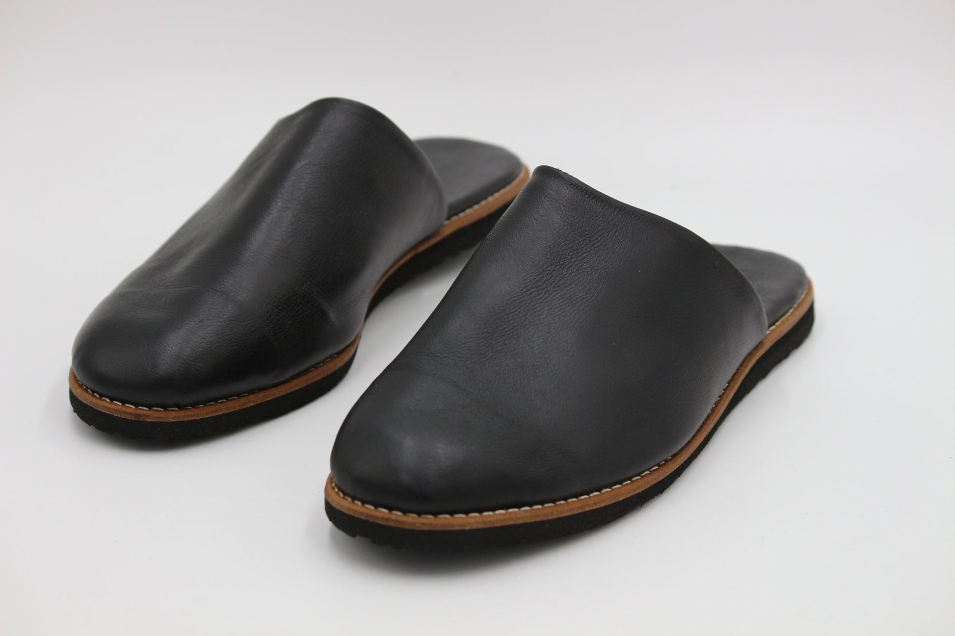 Men Leather Clog, Black Leather slippers Men, Moroccan leather babouche for men, Men handmade leather slippers, Brown leather Babouche men
