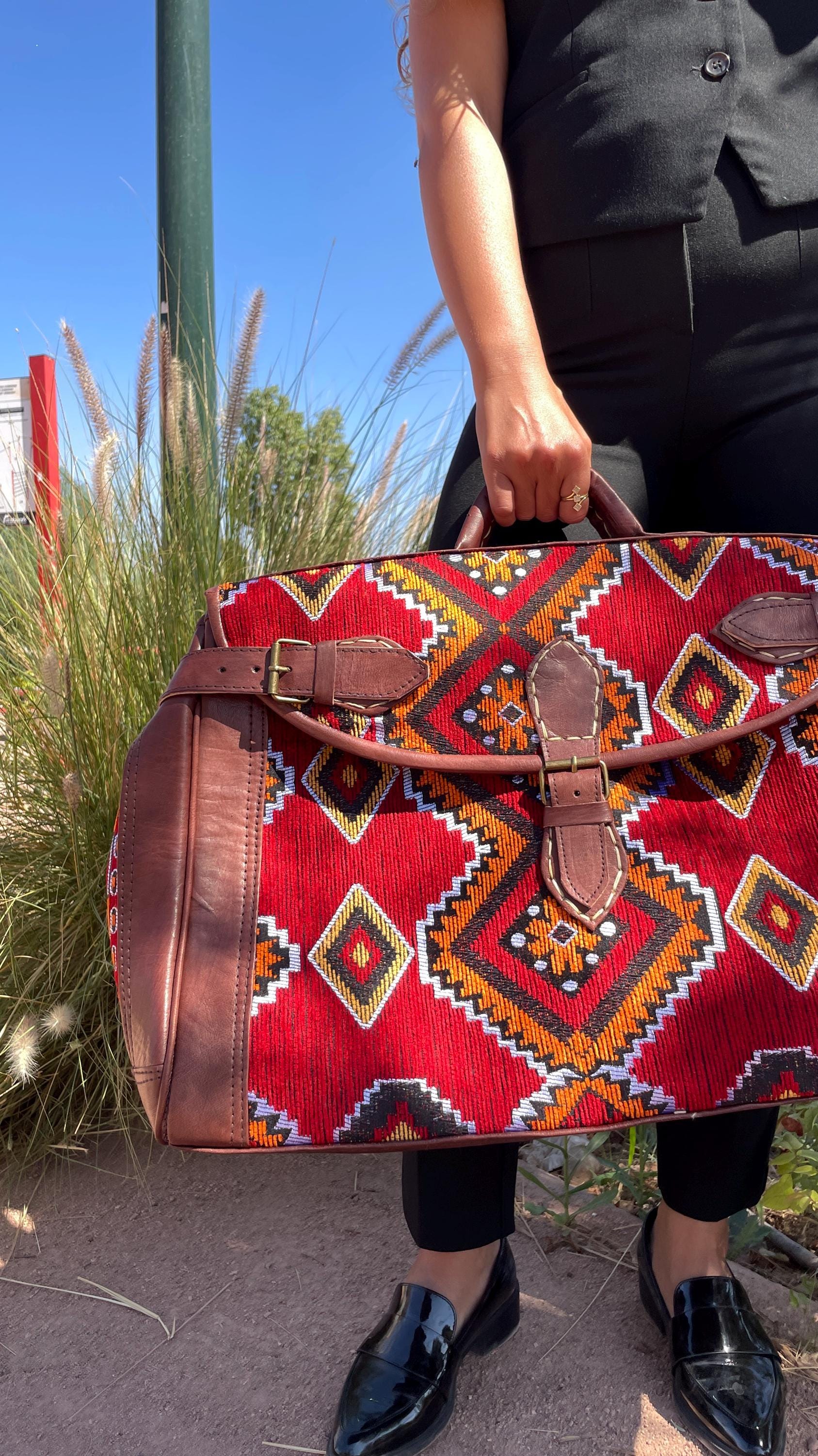 Moroccan Leather Kilim duffle Bag, Black Kilim duffle travel bag, Leather duffle bag, Unisex Kilim Weekender Bag, hipster duffle travel bag