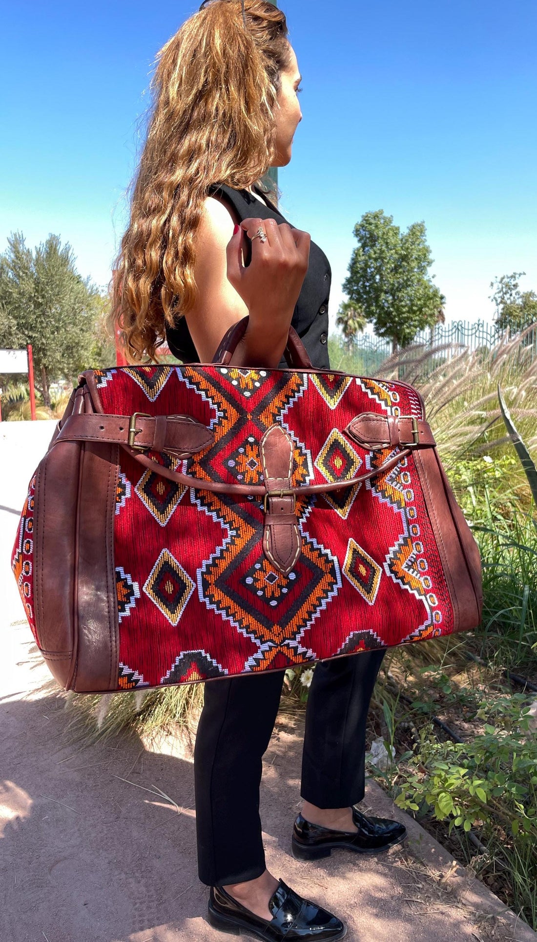 Moroccan Leather Kilim duffle Bag, Black Kilim duffle travel bag, Leather duffle bag, Unisex Kilim Weekender Bag, hipster duffle travel bag