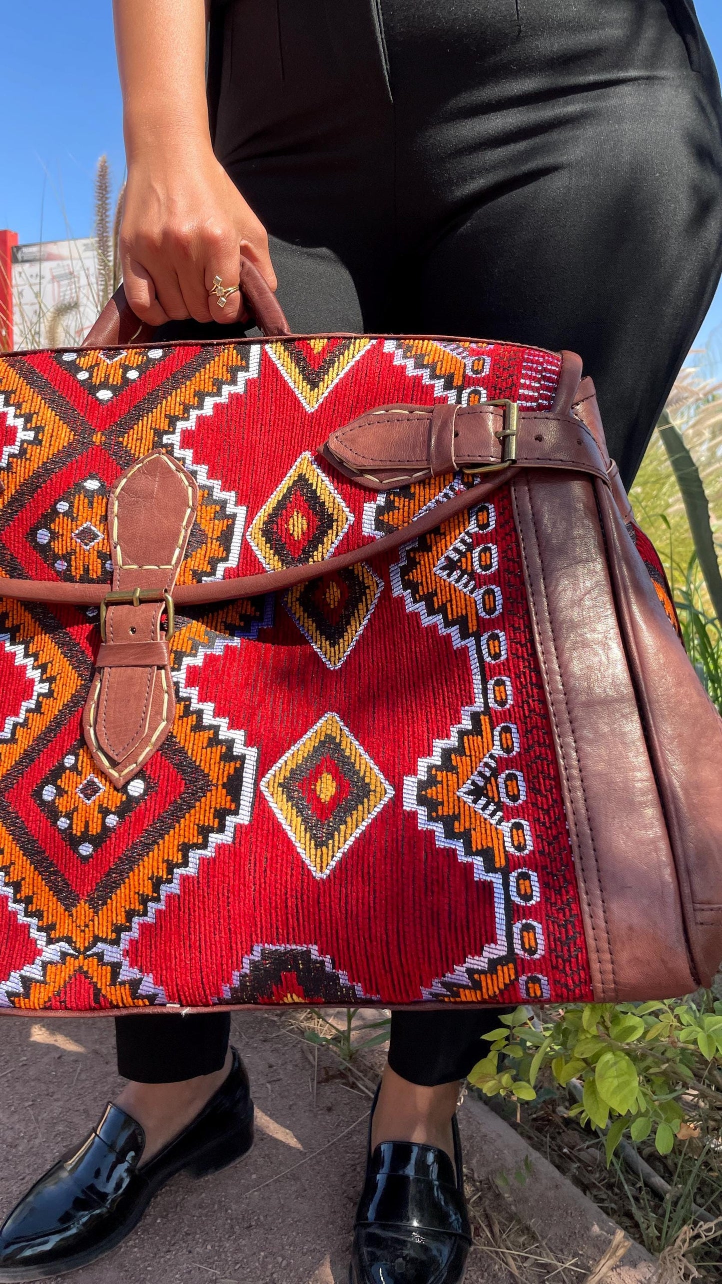 Moroccan Leather Kilim duffle Bag, Black Kilim duffle travel bag, Leather duffle bag, Unisex Kilim Weekender Bag, hipster duffle travel bag