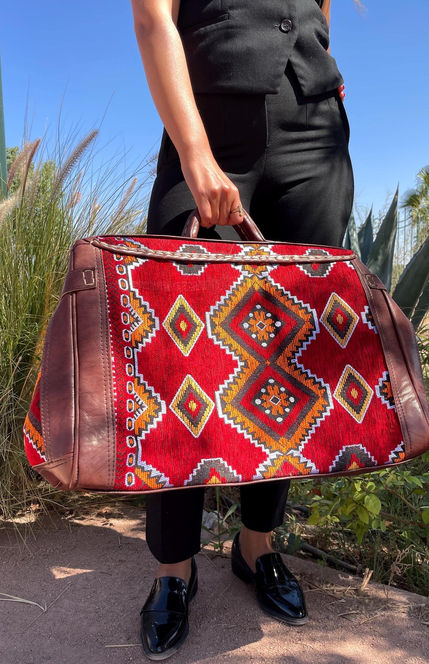 Moroccan Leather Kilim duffle Bag, Black Kilim duffle travel bag, Leather duffle bag, Unisex Kilim Weekender Bag, hipster duffle travel bag